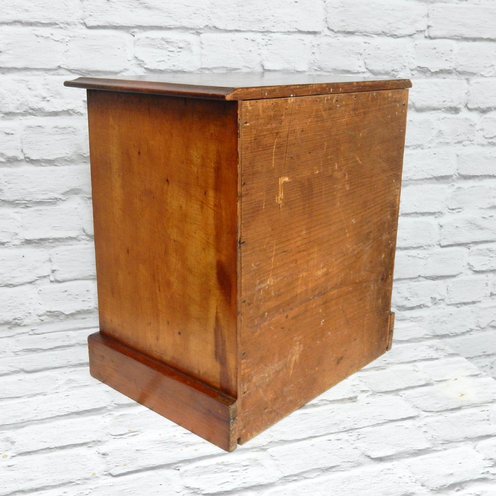 Pine Collector's Chest View V