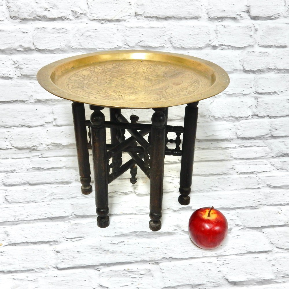 Mini Benares Table View II