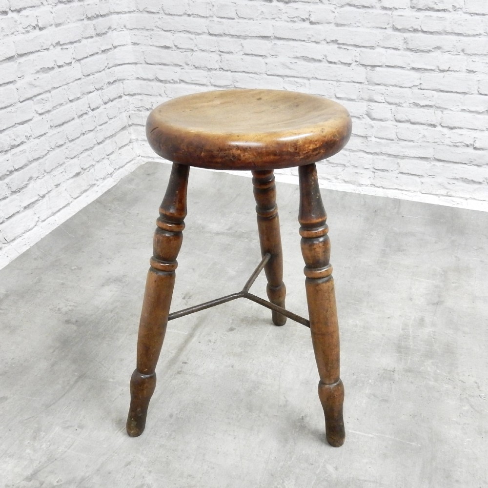 Lacemaker's Stool View III