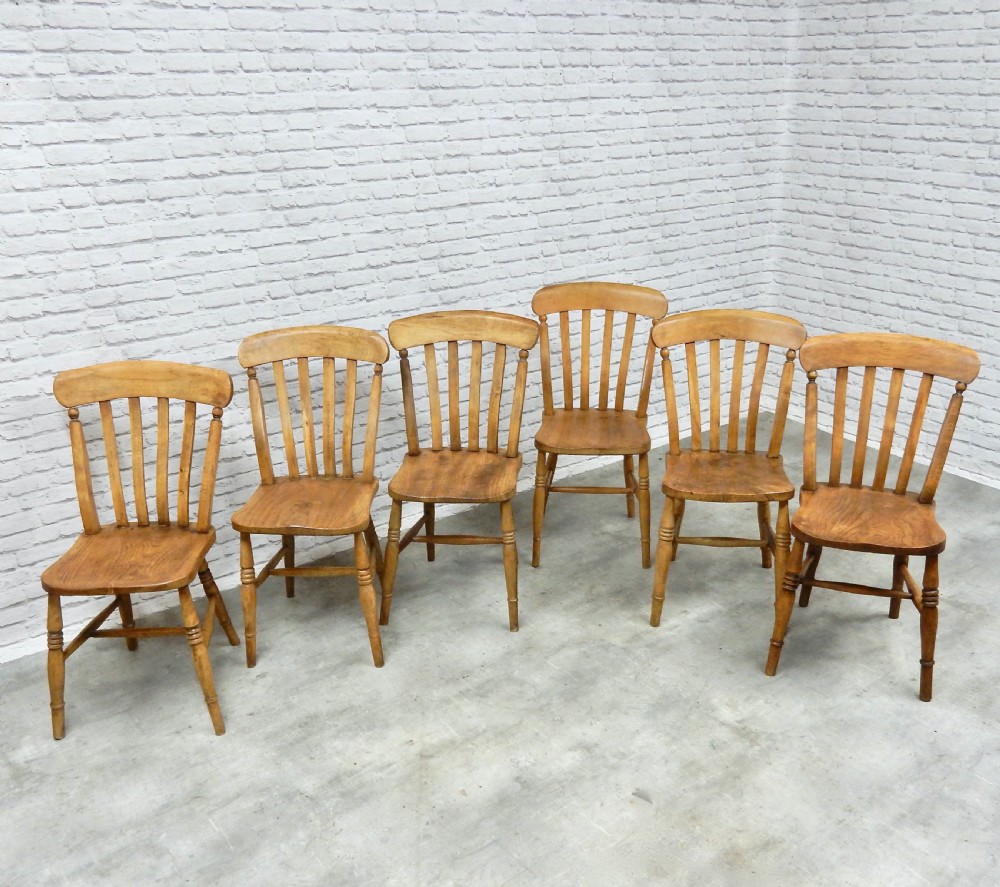 6x Windsor Kitchen Chairs View II