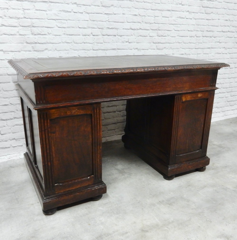 Green Man Oak desk View VIII