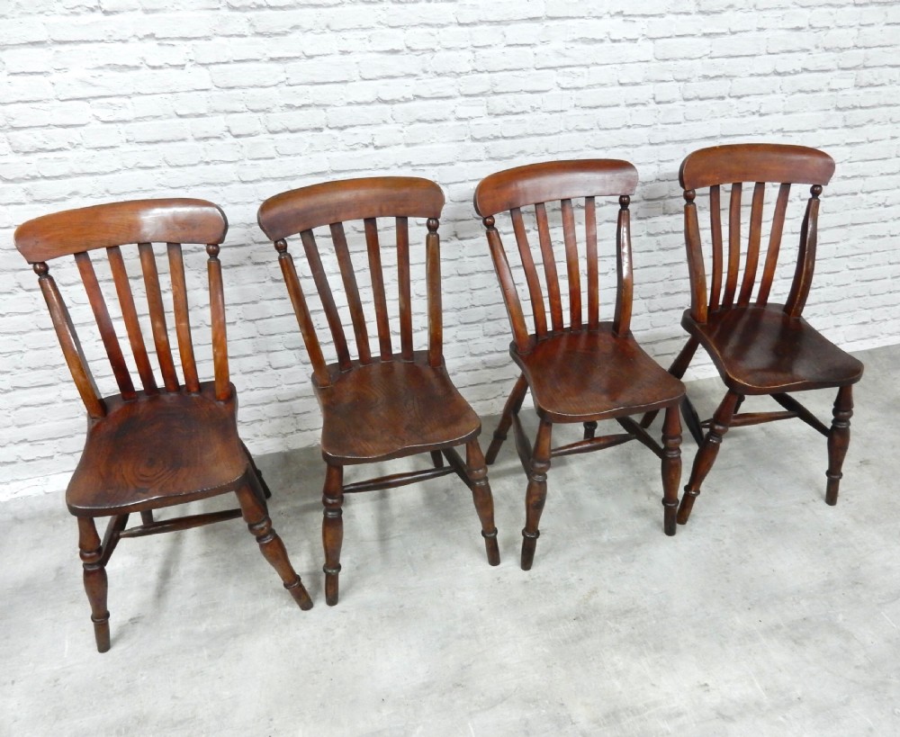 Set (4) Windsor Kitchen Chairs View III