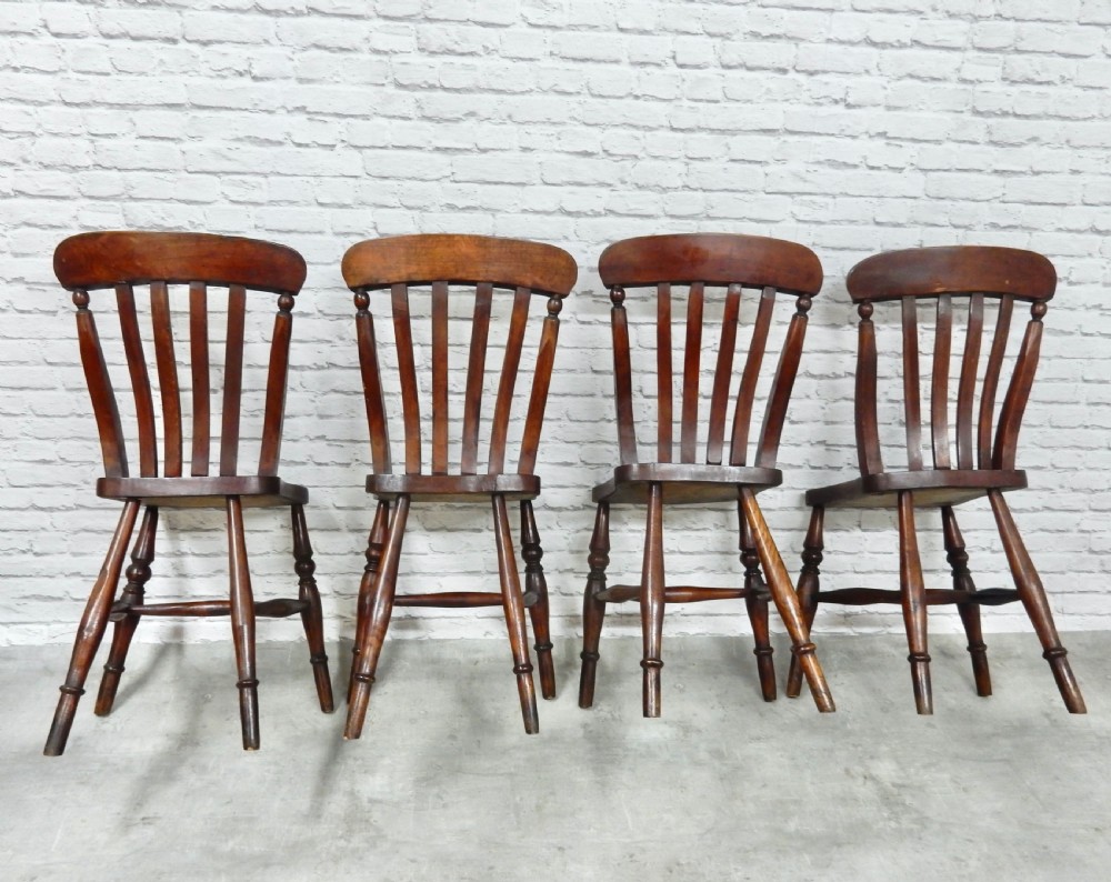 Set (4) Windsor Kitchen Chairs View V