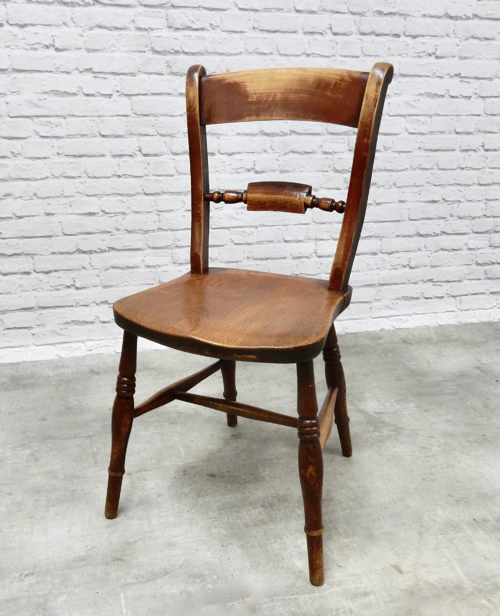6x Windsor Kitchen Chairs View V