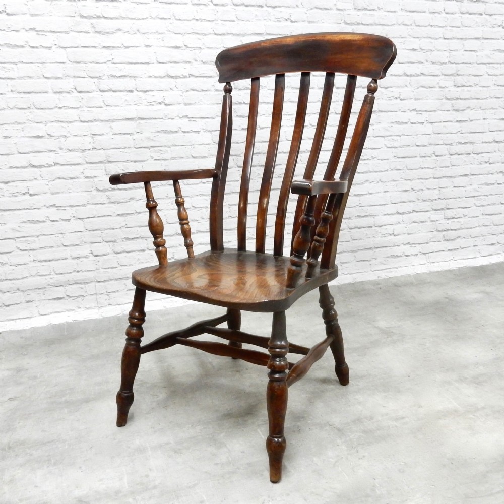 Windsor Lathback Armchair