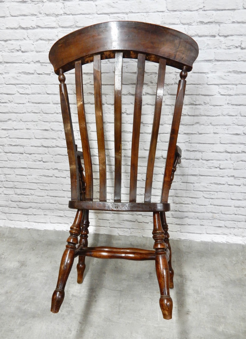 Windsor Lathback Armchair View VII