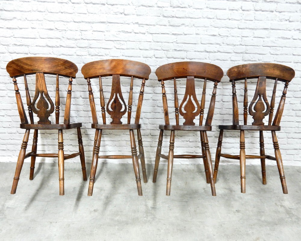 4x Windsor Kitchen Chairs View IV