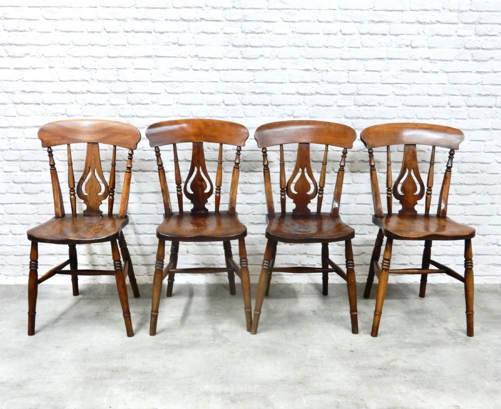 4x Windsor Kitchen Chairs View V