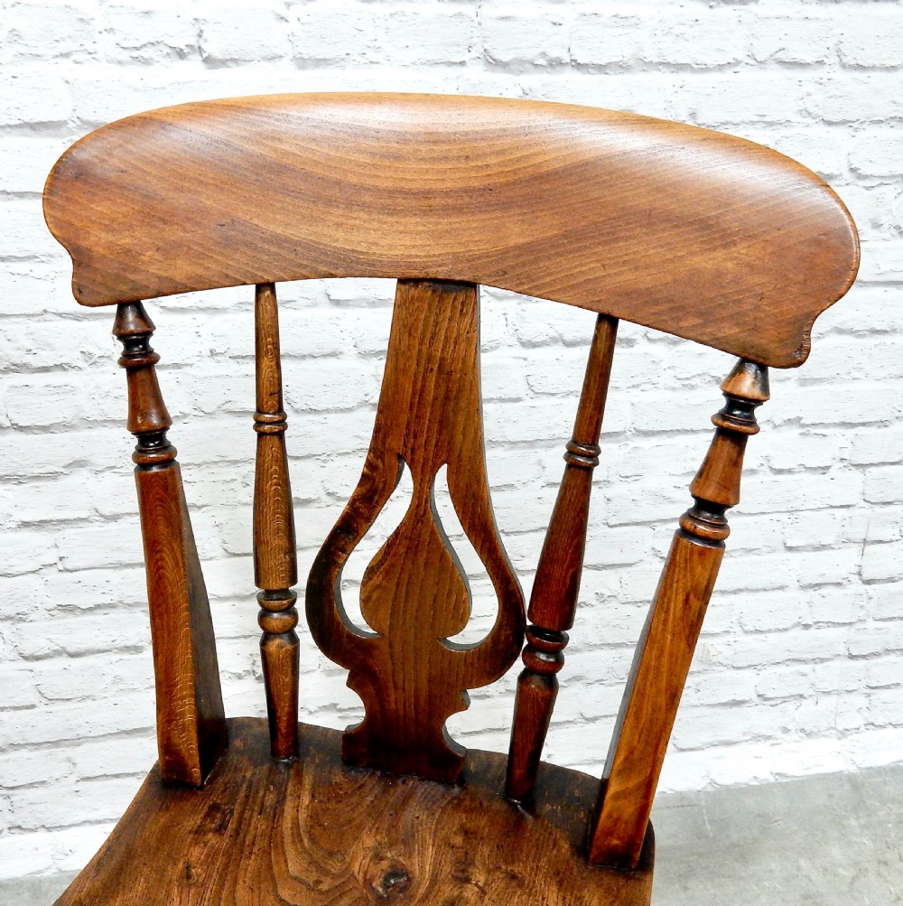 4x Windsor Kitchen Chairs View VII