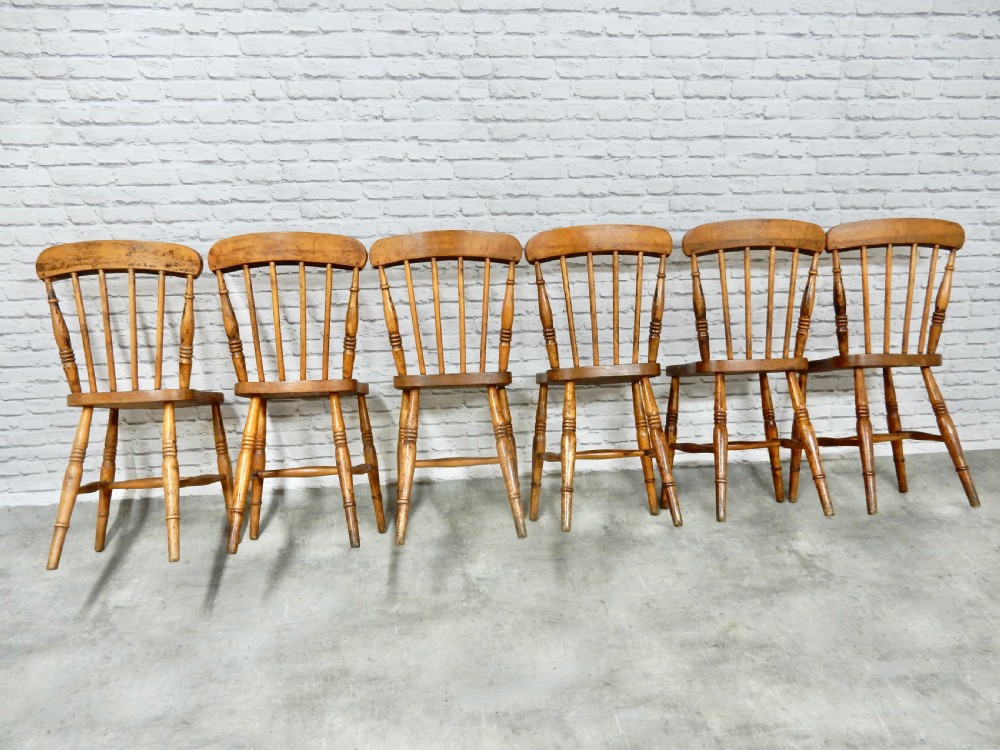 Set x6 Windsor Kitchen Chairs View VI