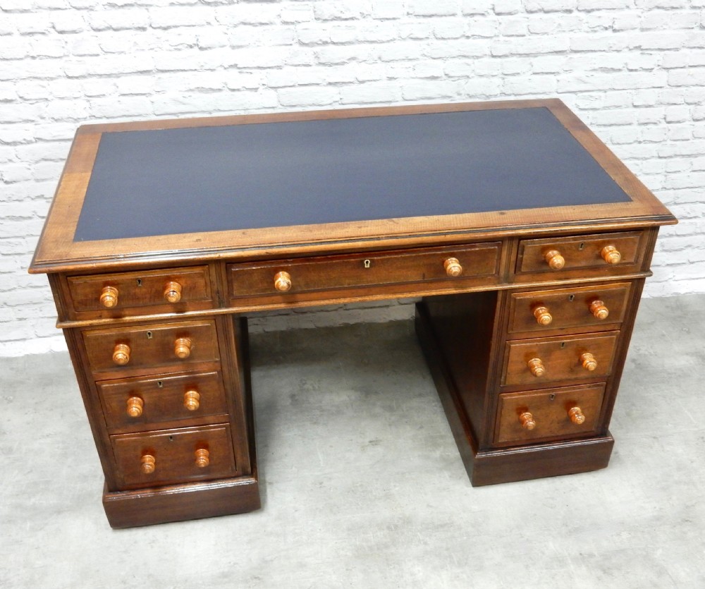 Small Pedestal Desk View IV