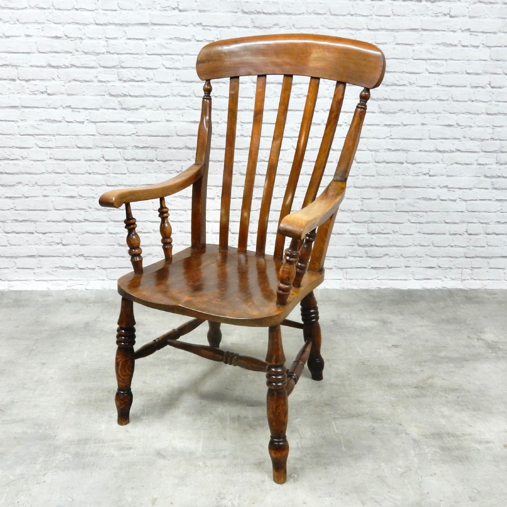 Windsor Lathback Armchair