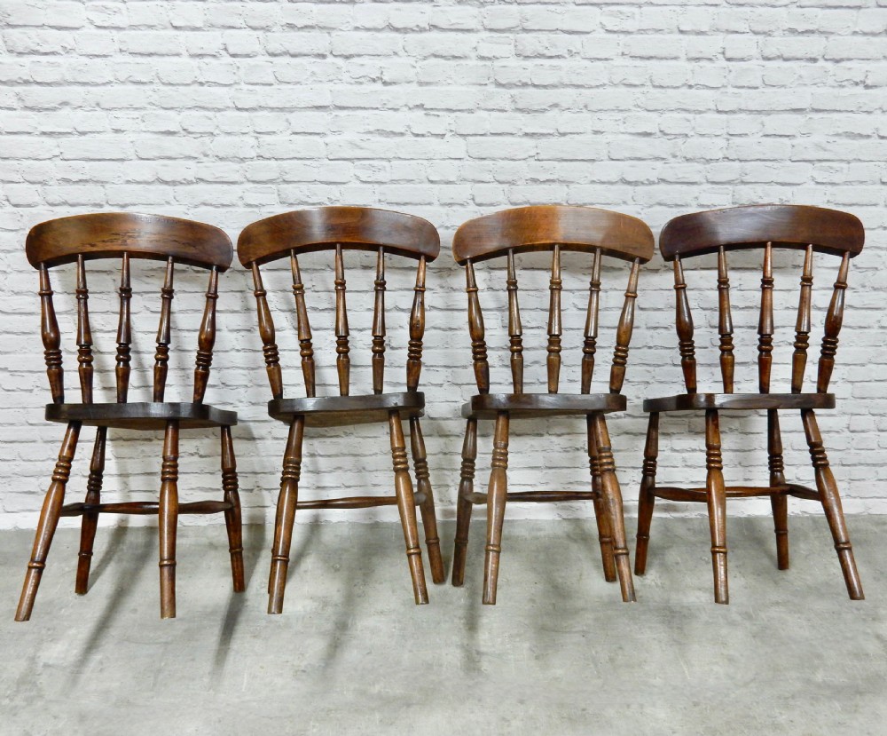 Set 4 Windsor Kitchen Chairs View IV
