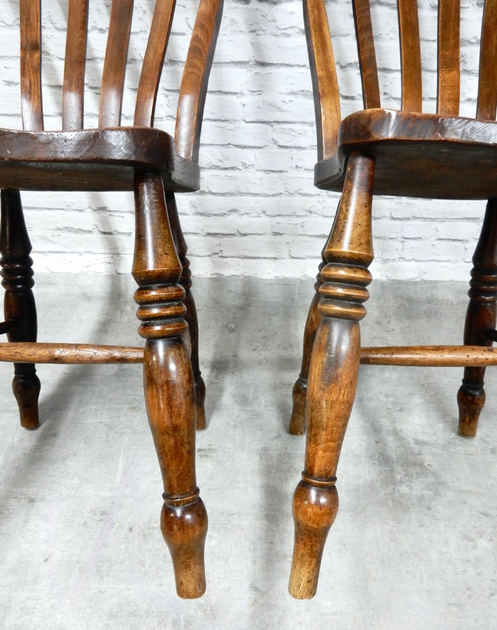 2x Windsor Kitchen Chairs View VI