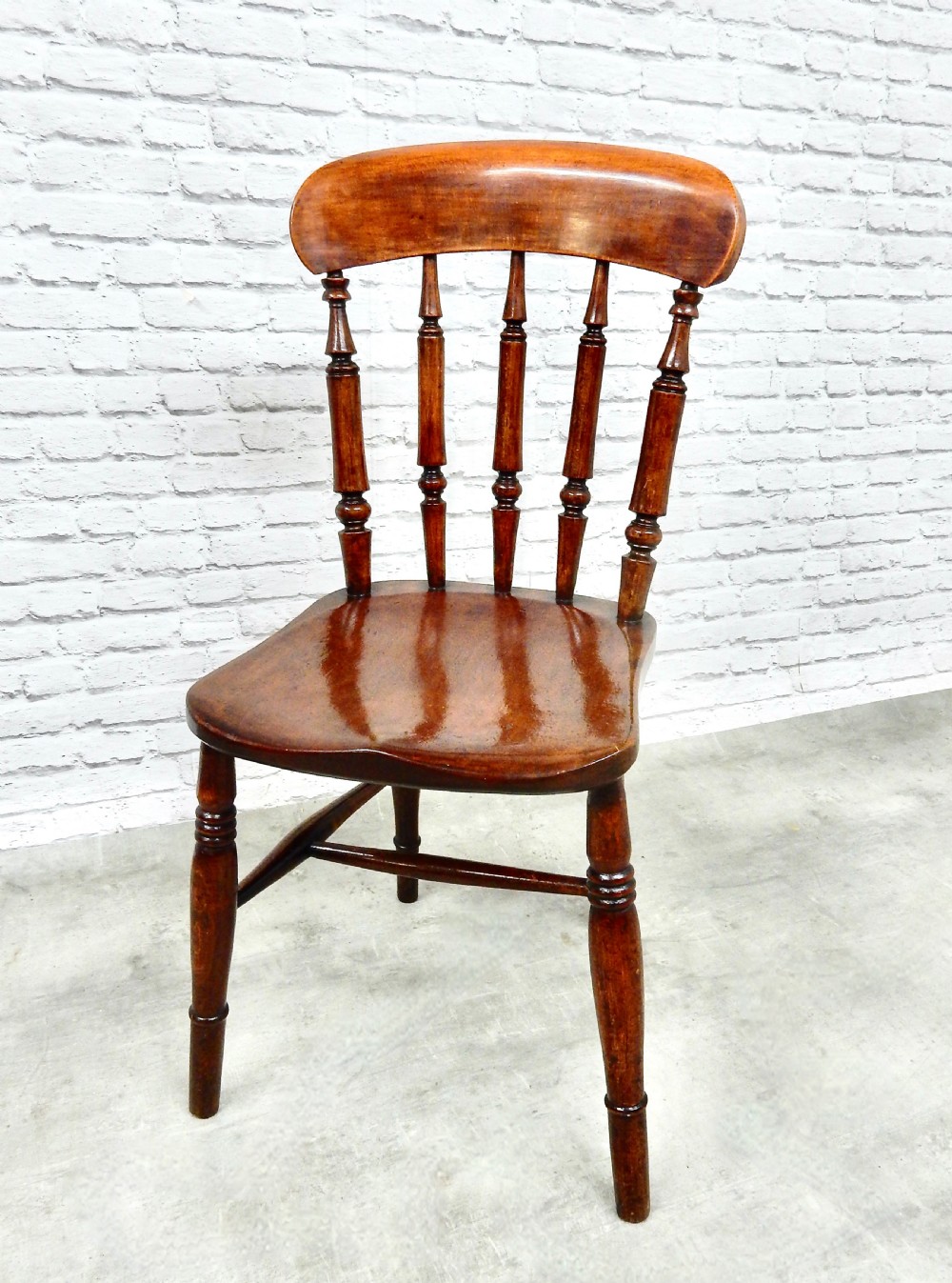 Set 6 Windsor Kitchen Chairs View VIII