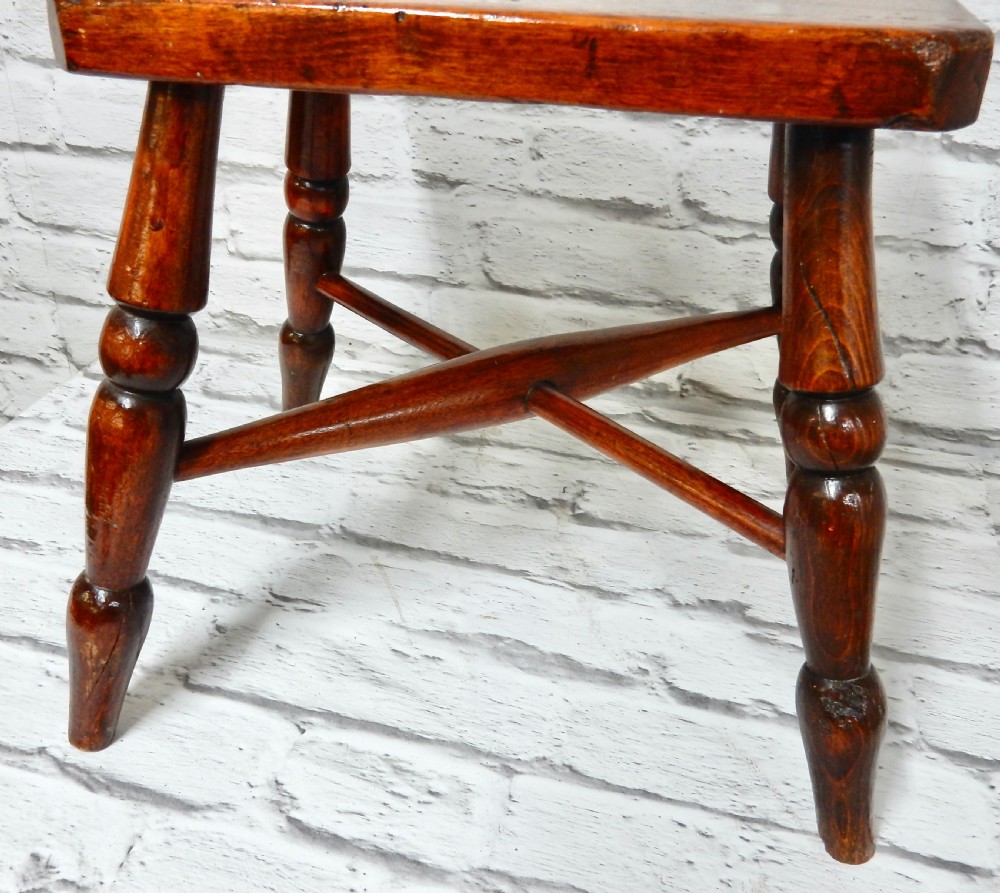 Small Country Stool View IV