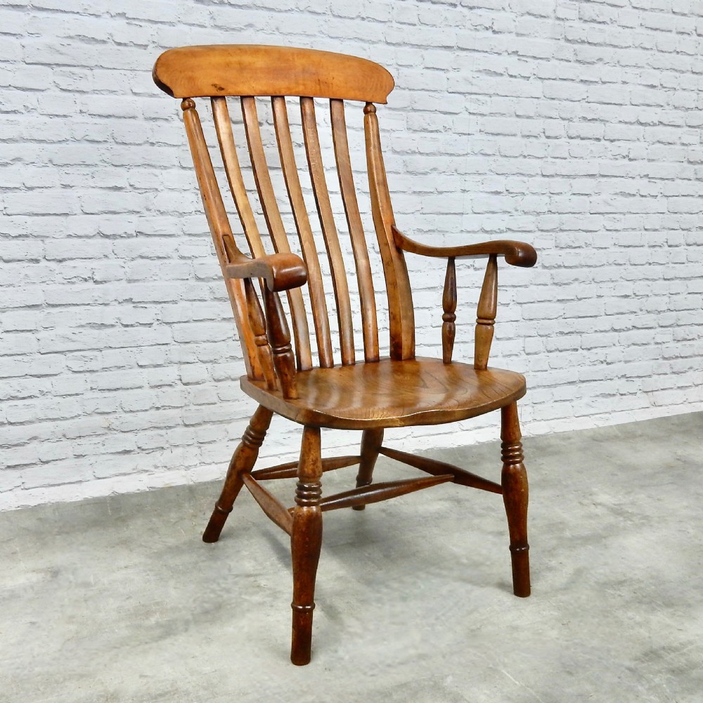 Windsor Lathback Armchair