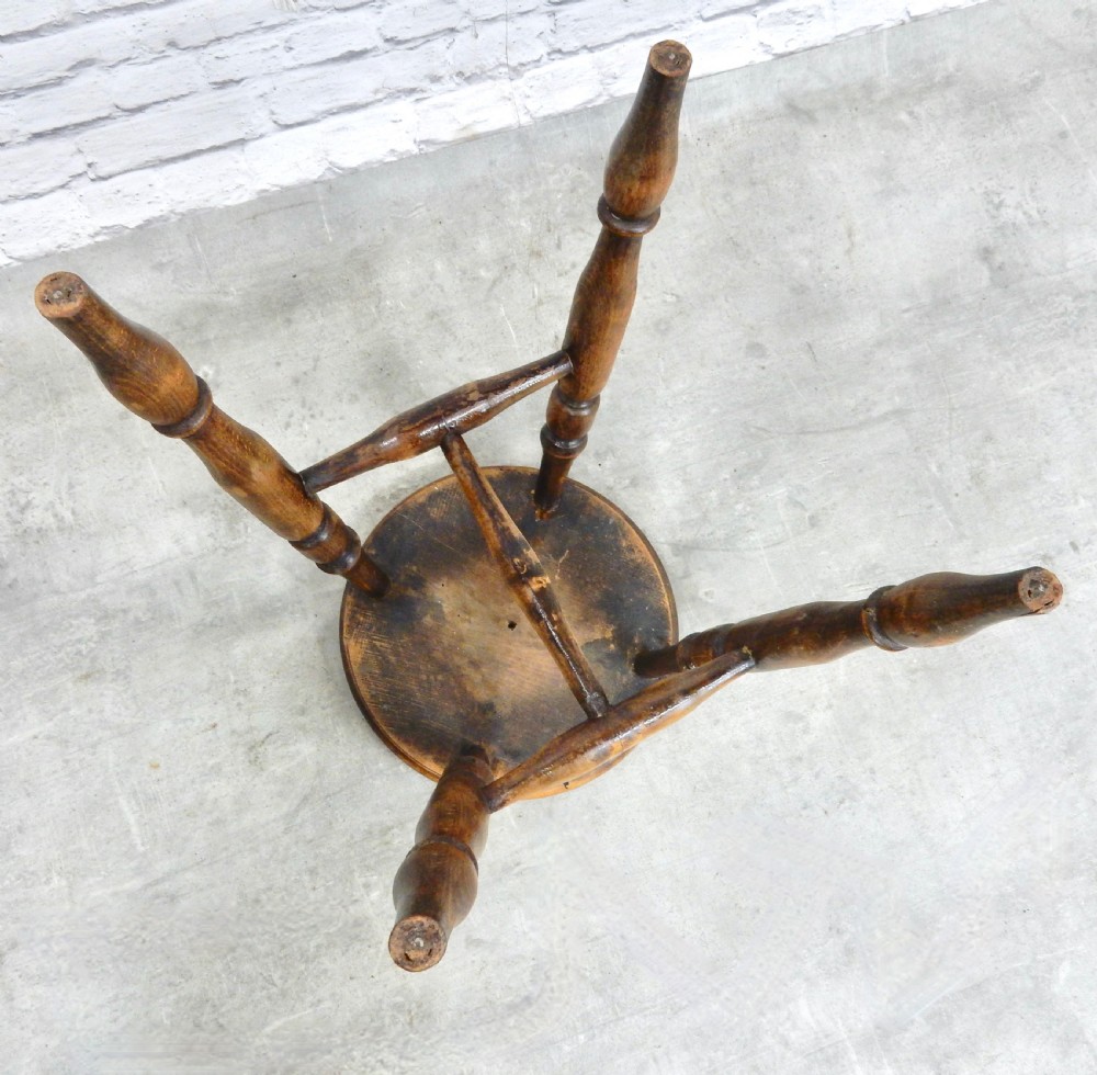 Victorian Round Top stool View V