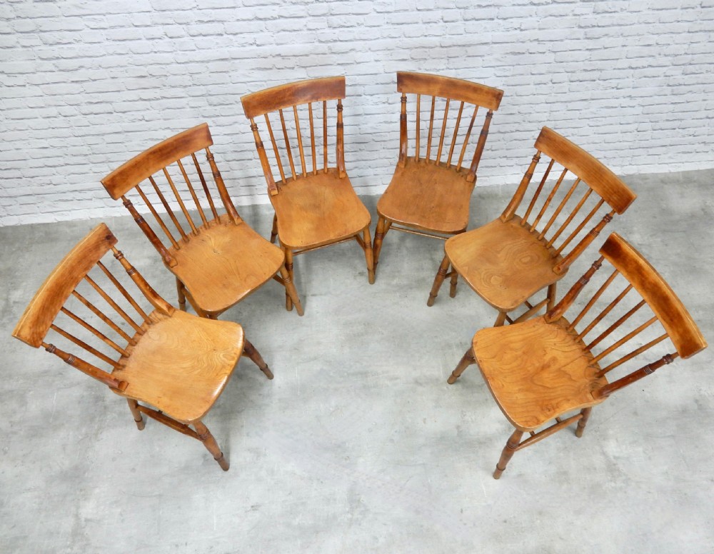 6x Windsor kitchen Chairs View III