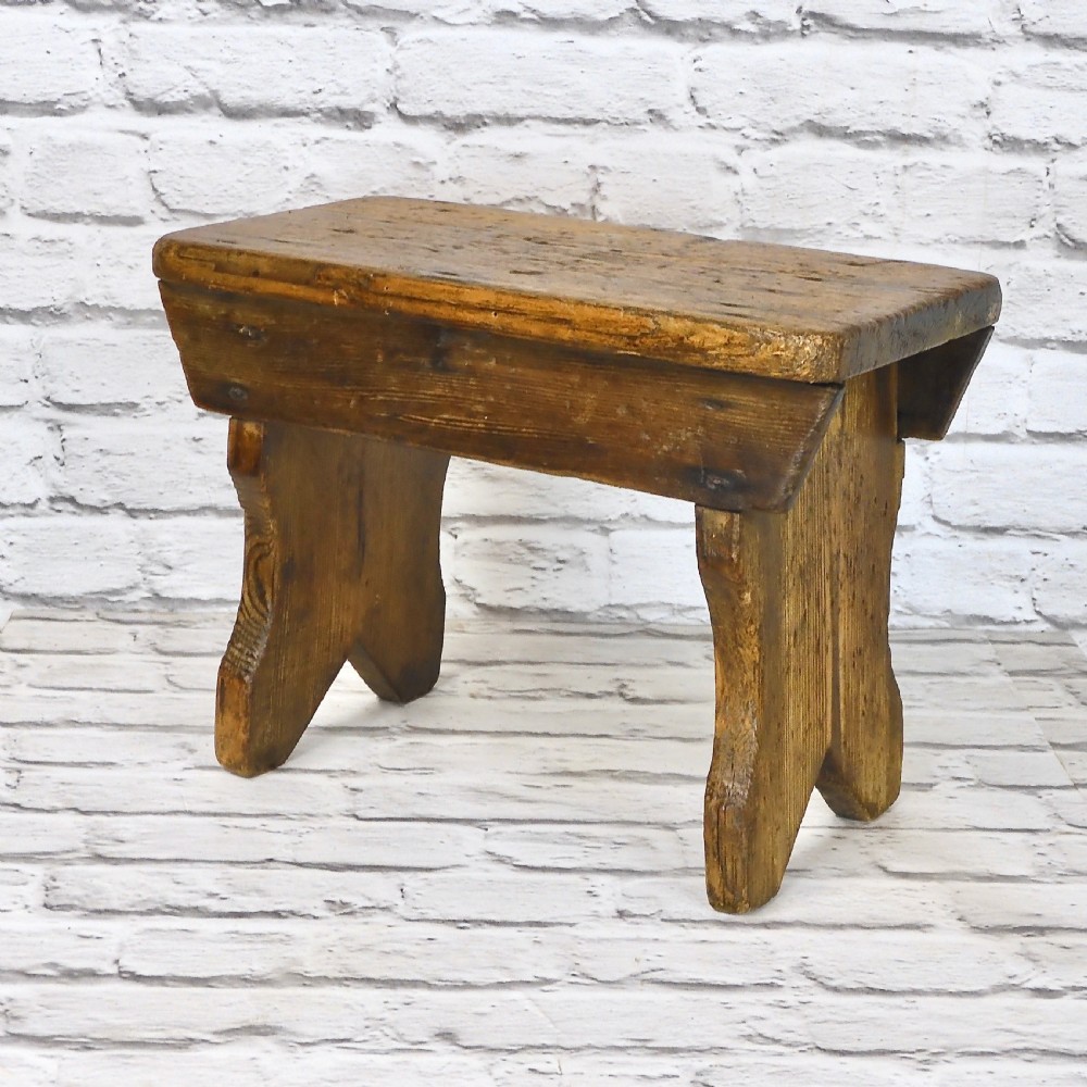Pine Bench Stool