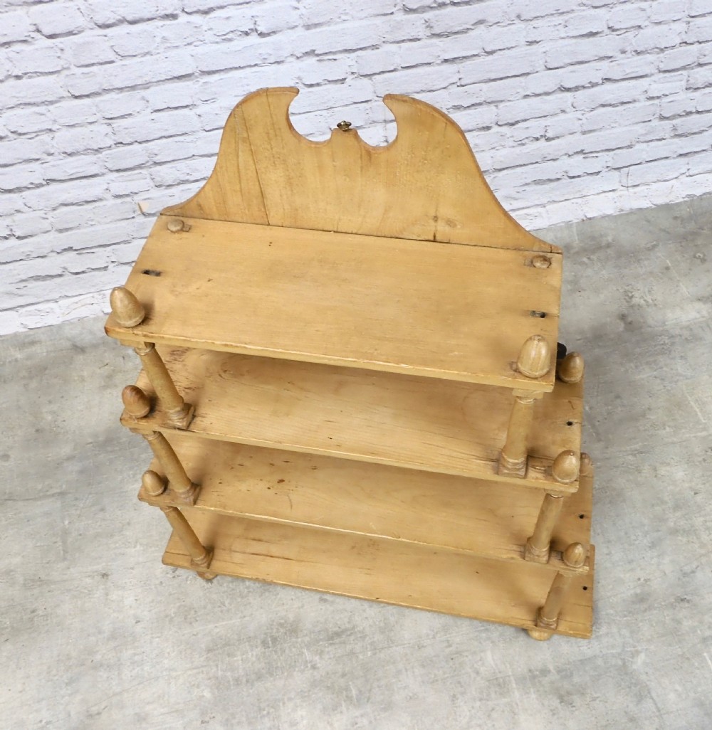 Pine Display Shelves View IV