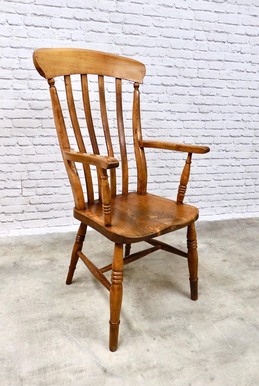 Windsor Lathback Armchair View IV