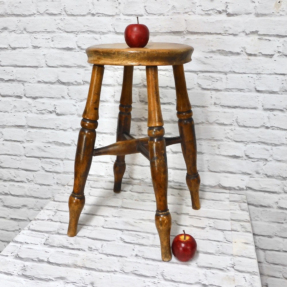 Victorian Pub stool View II
