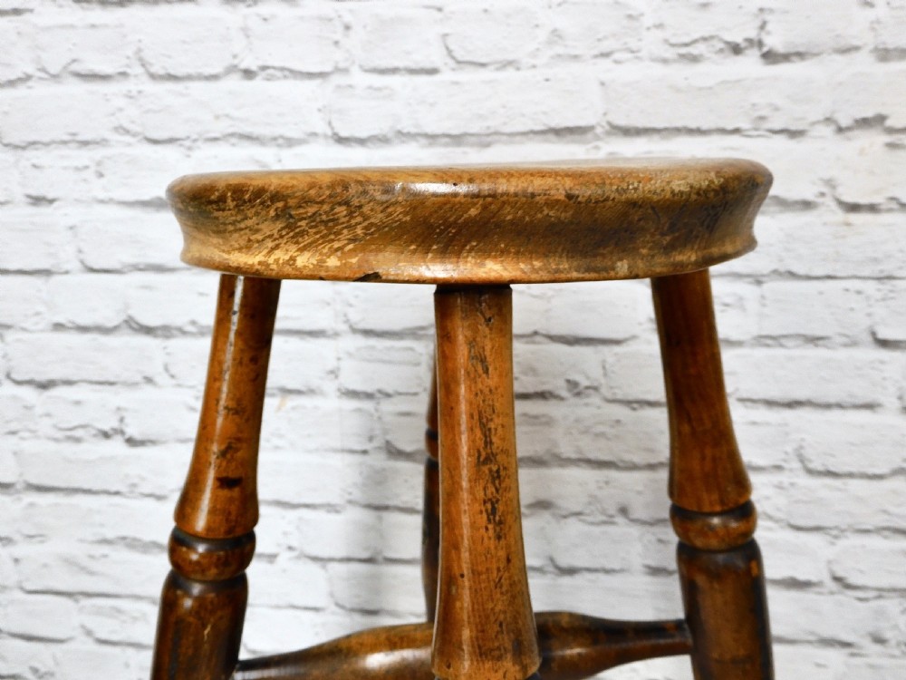 Victorian Pub stool View IV