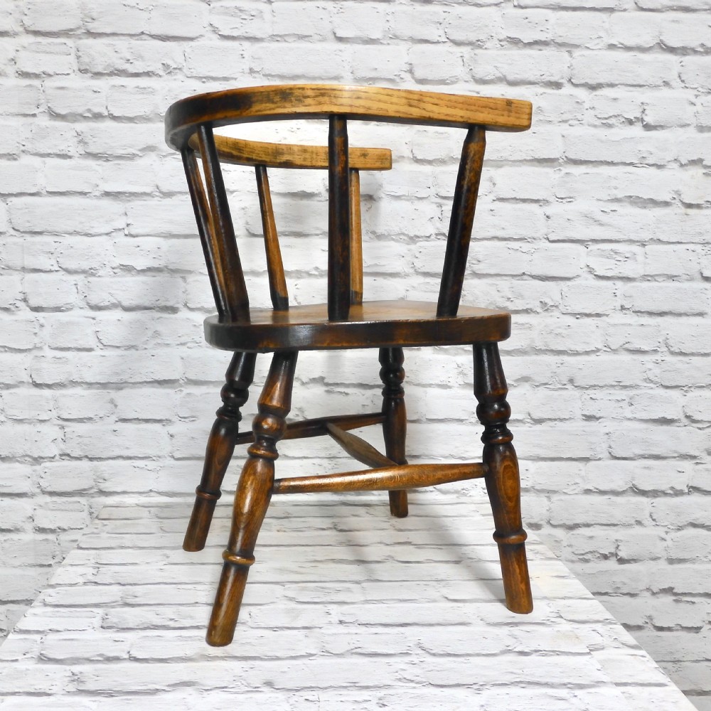 Child's windsor Armchair View III