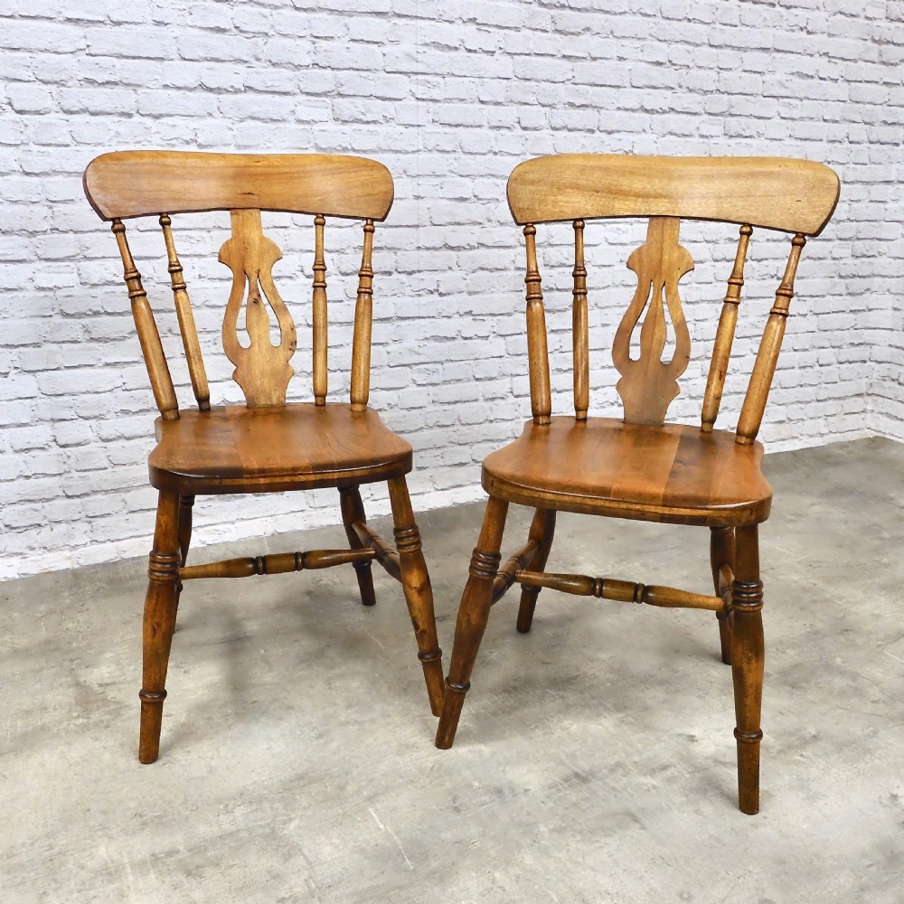 2x Windsor Kitchen Chairs