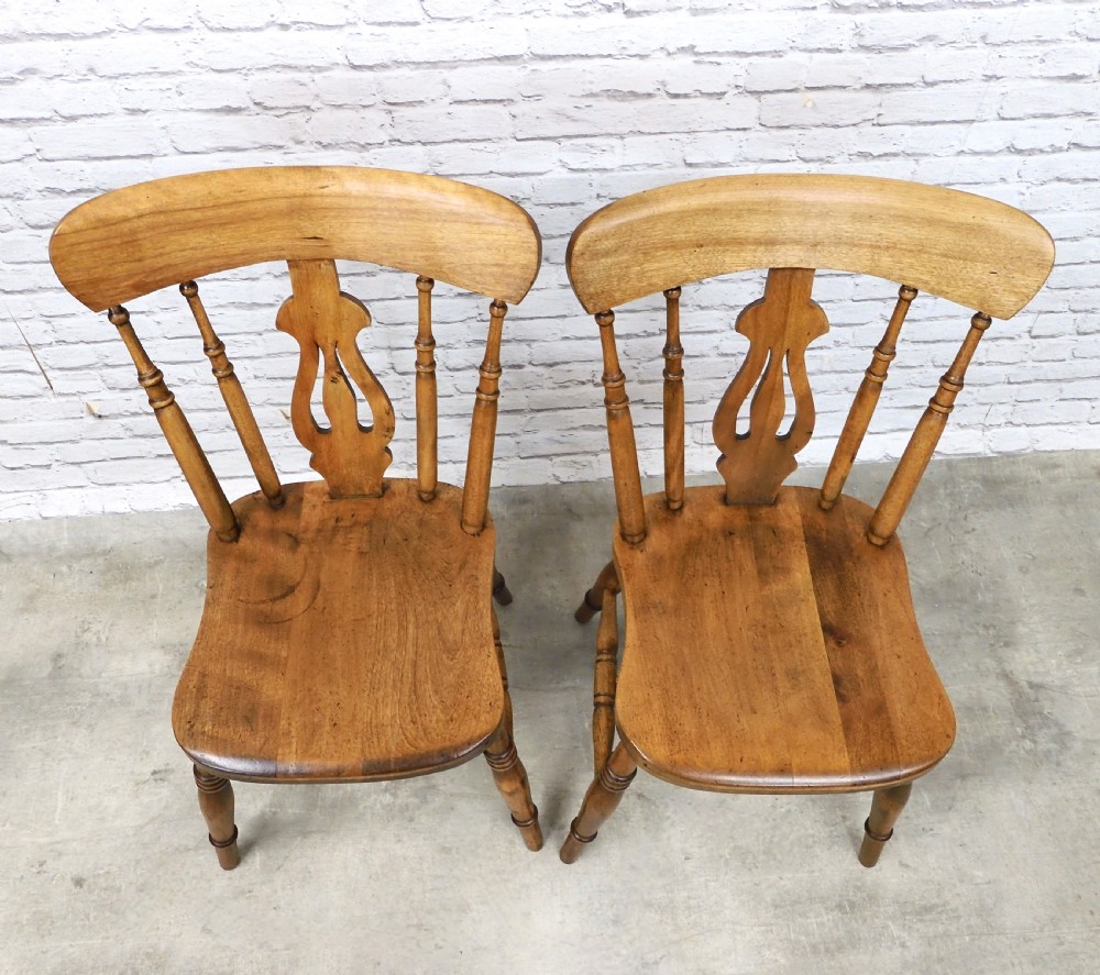 2x Windsor Kitchen Chairs View IV