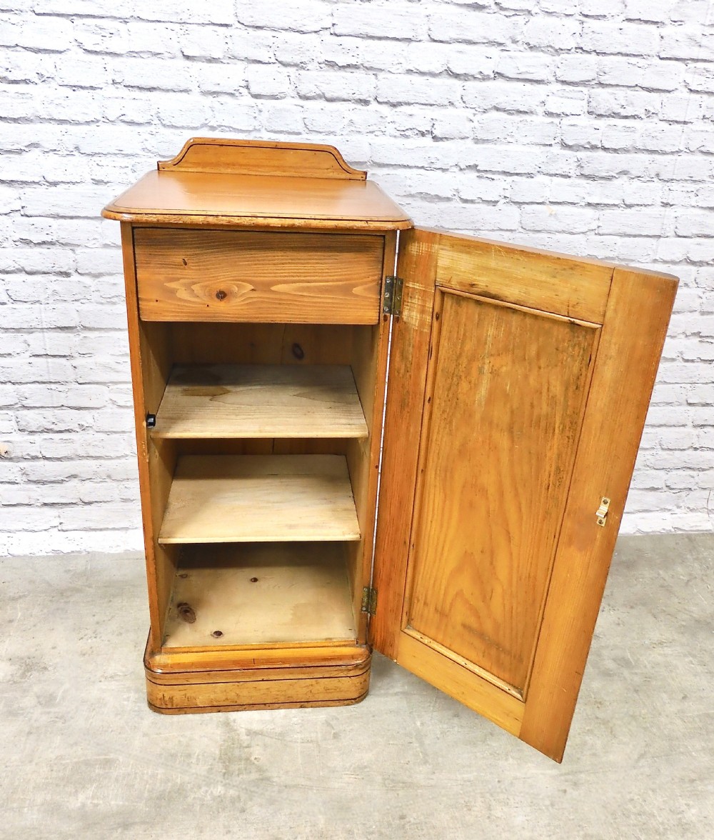 Pine Pot Cupboard View VI