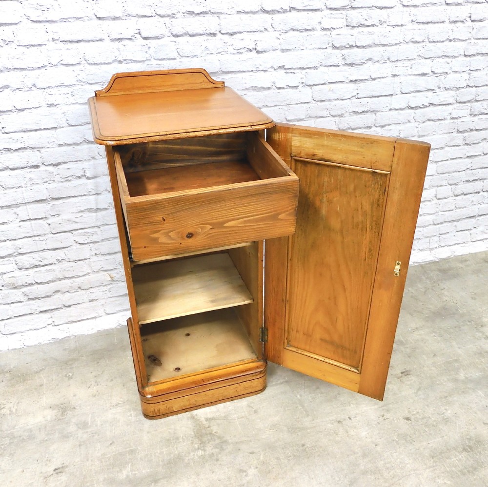 Pine Pot Cupboard View VII