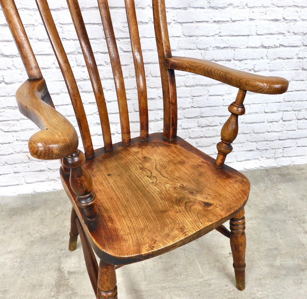 Windsor Lathback Armchair View V