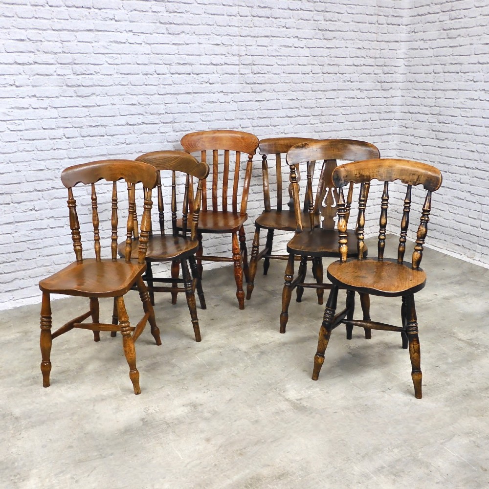 6x Windsor Kitchen Chairs View II