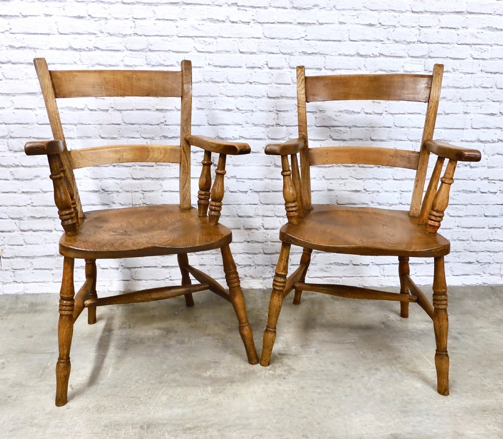 Farmhouse Windsor Kitchen Chairs x8 View VII