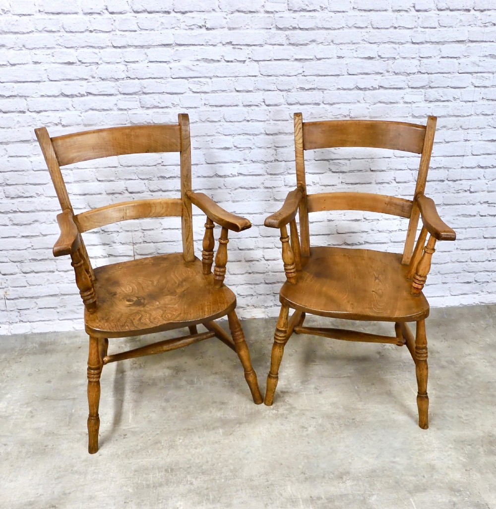 Farmhouse Windsor Kitchen Chairs x8 View VIII