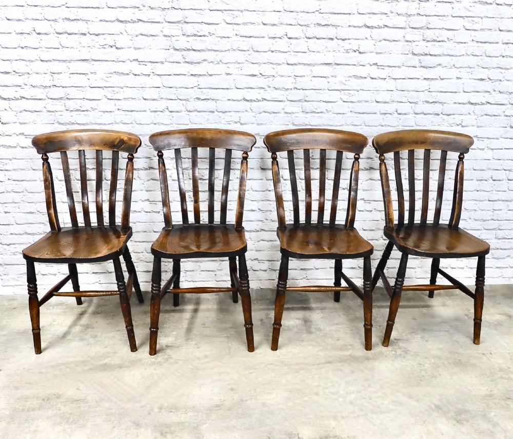 Set 4 Windsor Kitchen Chairs View III