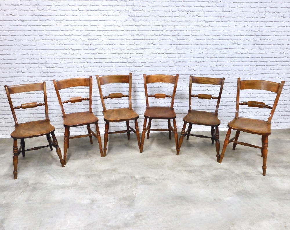 6x Windsor Kitchen Chairs View II
