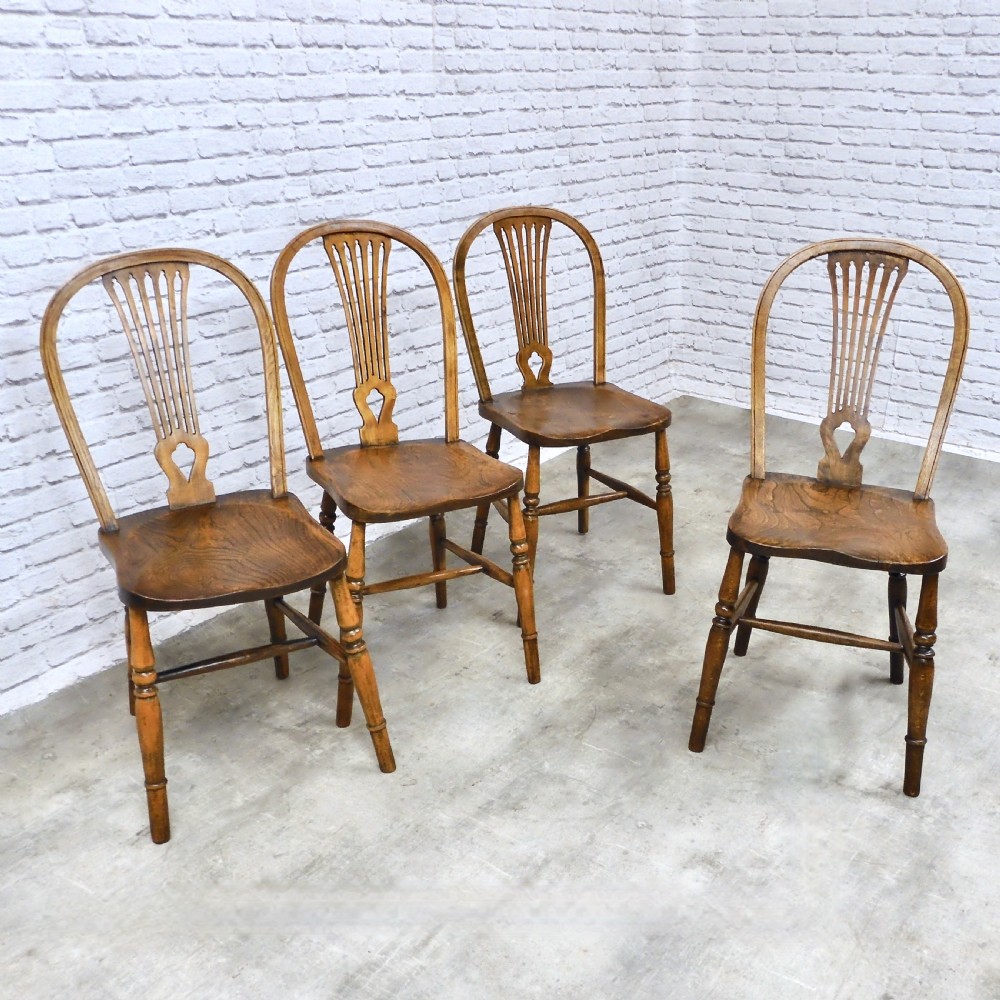 4x Windsor Kitchen Chairs