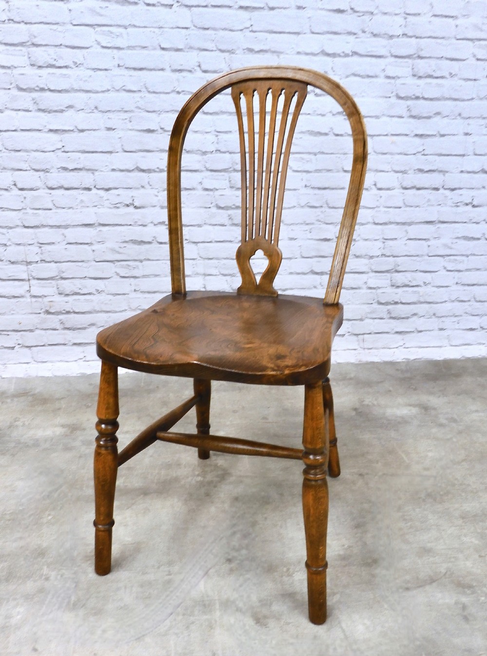 4x Windsor Kitchen Chairs View VI