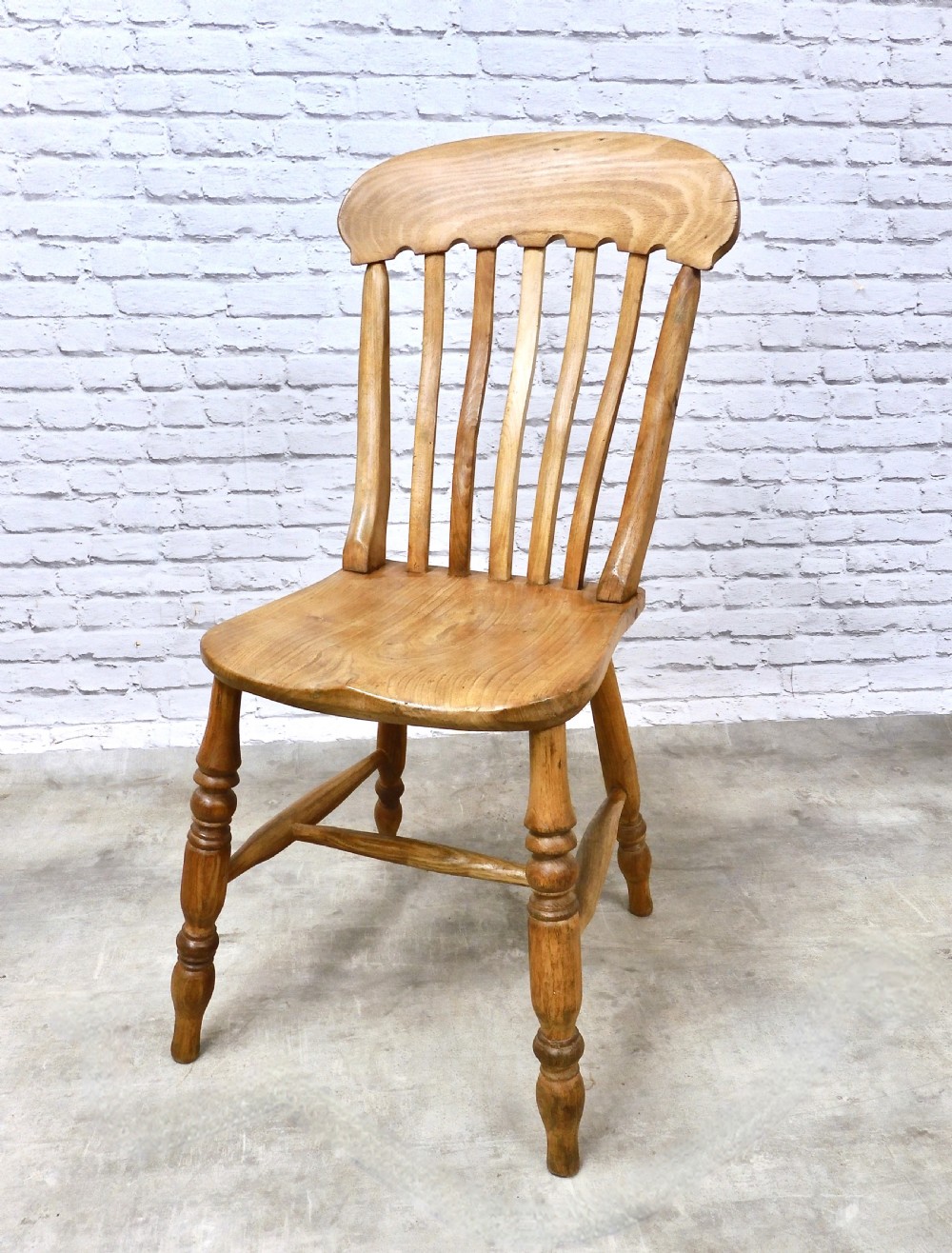 4x Windsor Kitchen Chairs View V