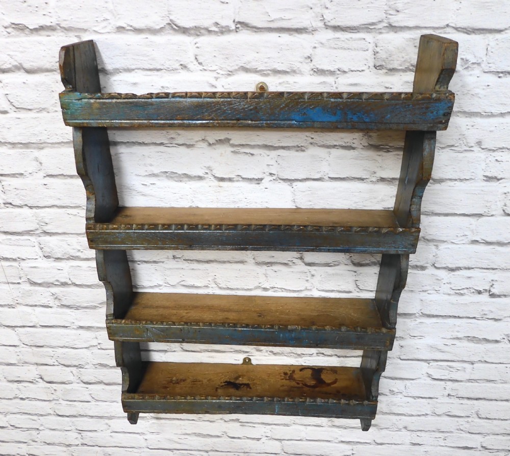 Wall Rack View III