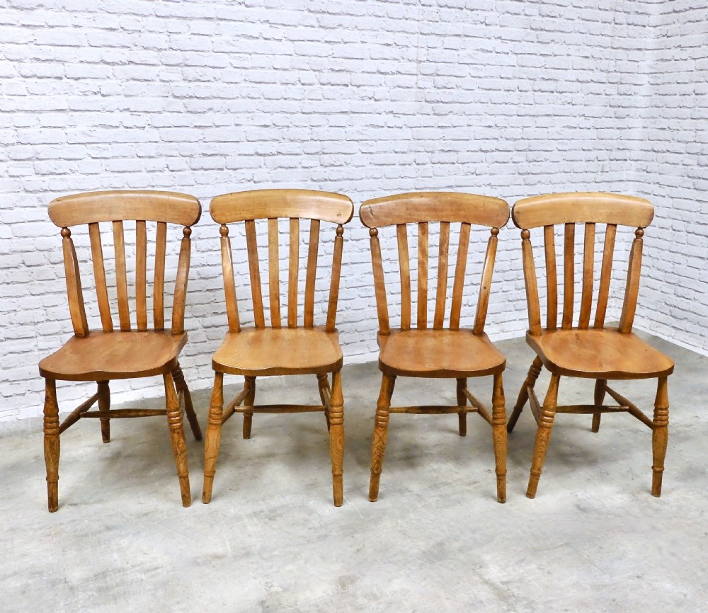 Set 4 Windsor Kitchen Chairs View III