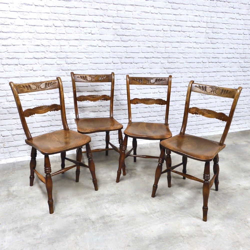 Set 4 Windsor Kitchen Chairs View II