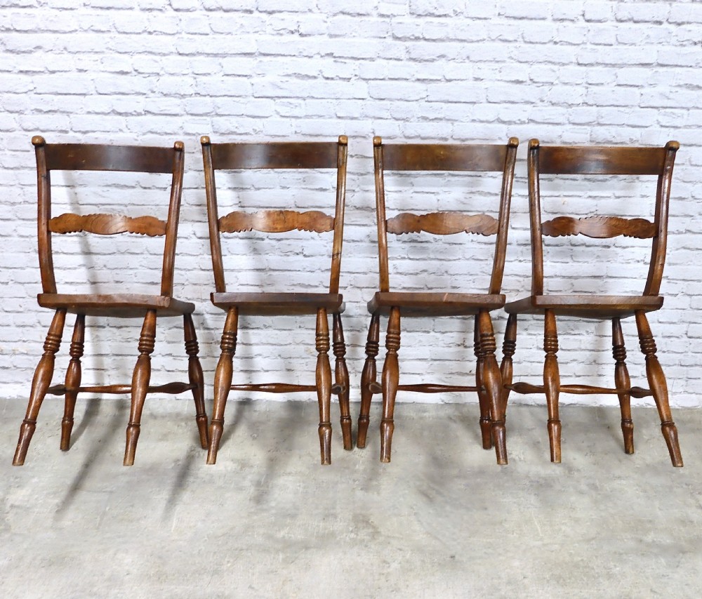 Set 4 Windsor Kitchen Chairs View IV