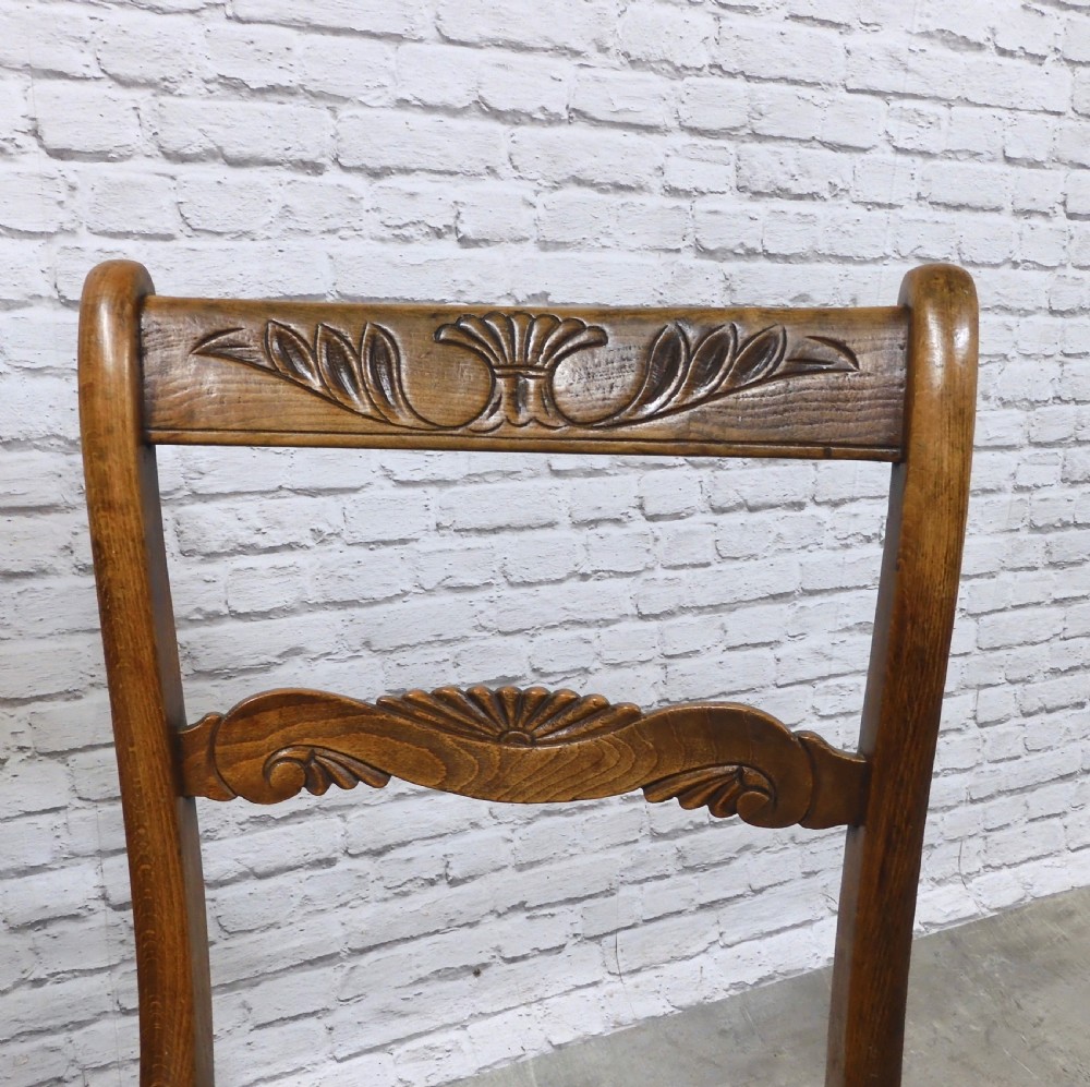 Set 4 Windsor Kitchen Chairs View V