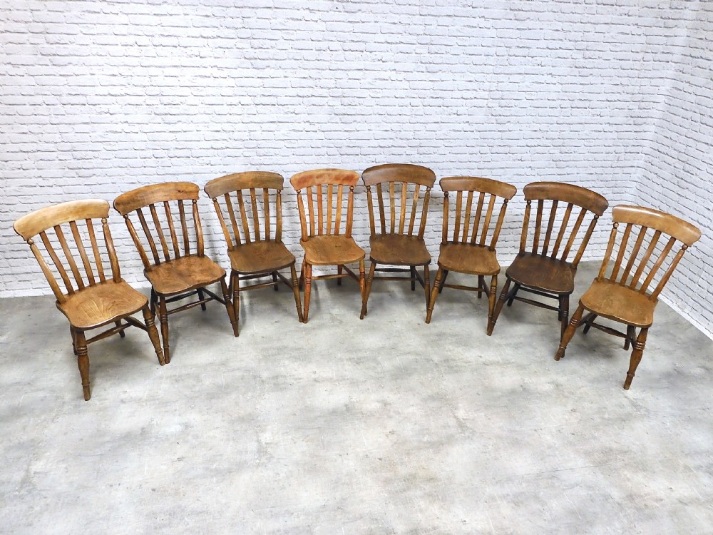 8x Windsor Kitchen Chairs View II