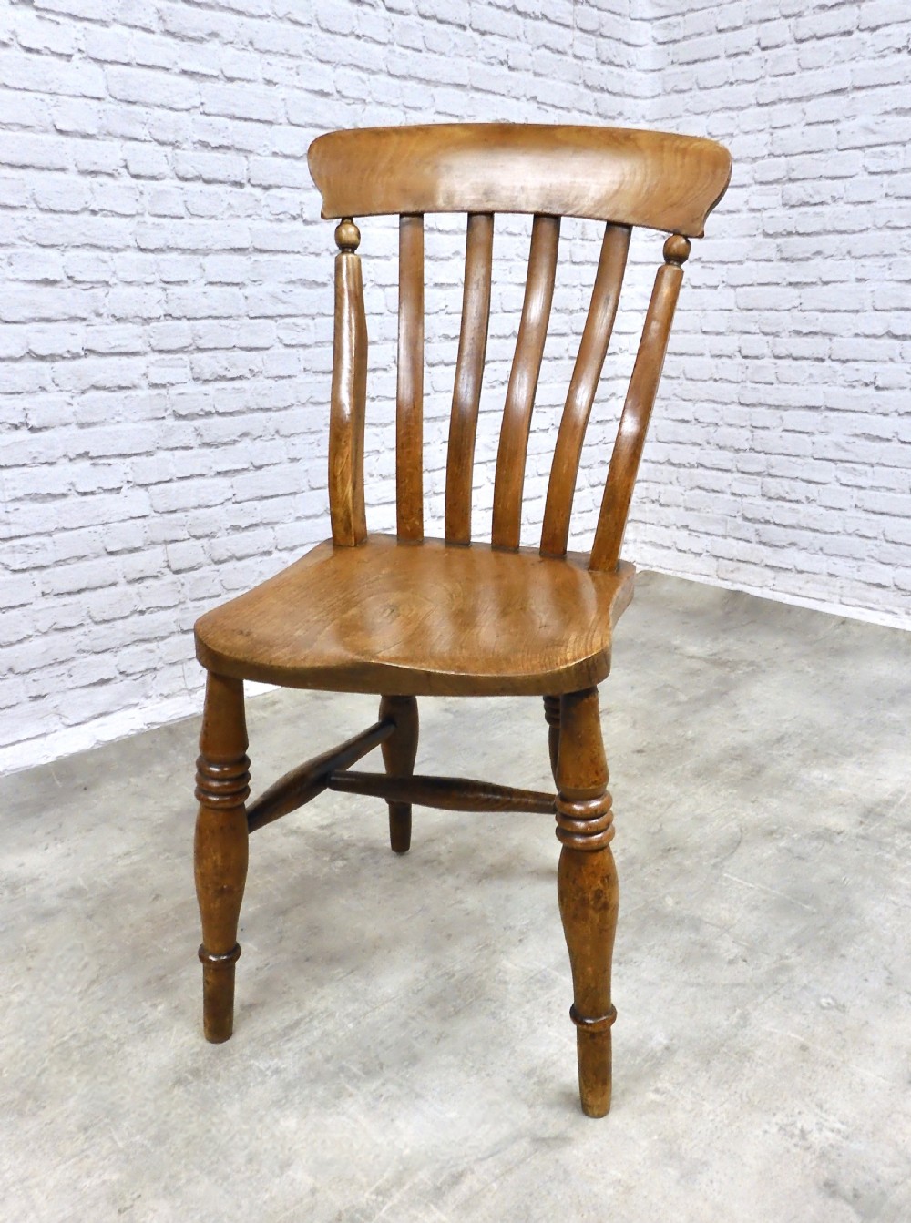 8x Windsor Kitchen Chairs View VII
