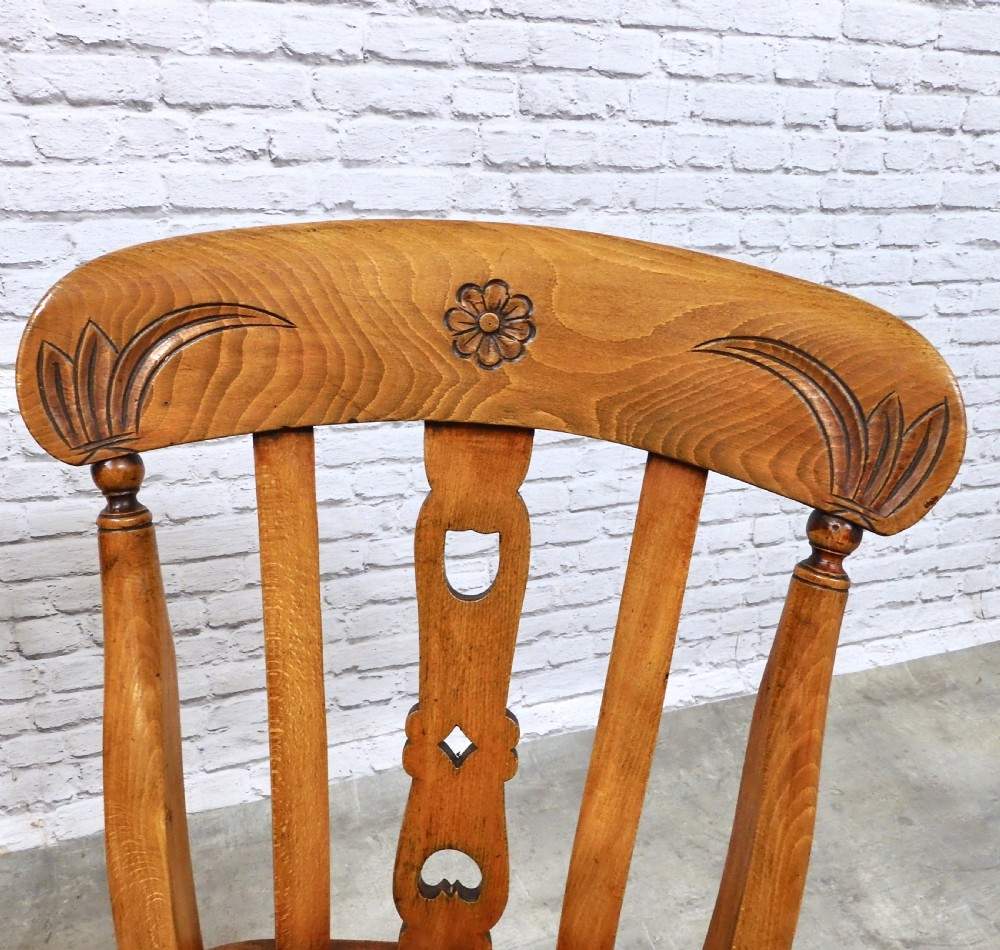 2x Windsor Kitchen Chairs View IV